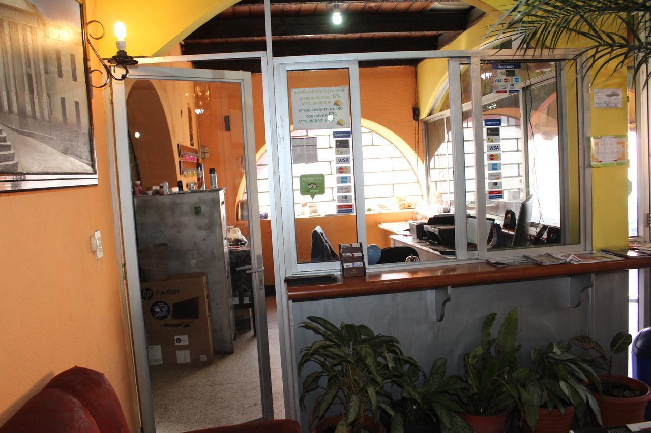 Hotel Casa Del Viajero Quetzaltenango Kültér fotó