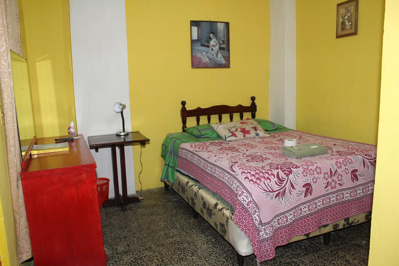 Hotel Casa Del Viajero Quetzaltenango Kültér fotó