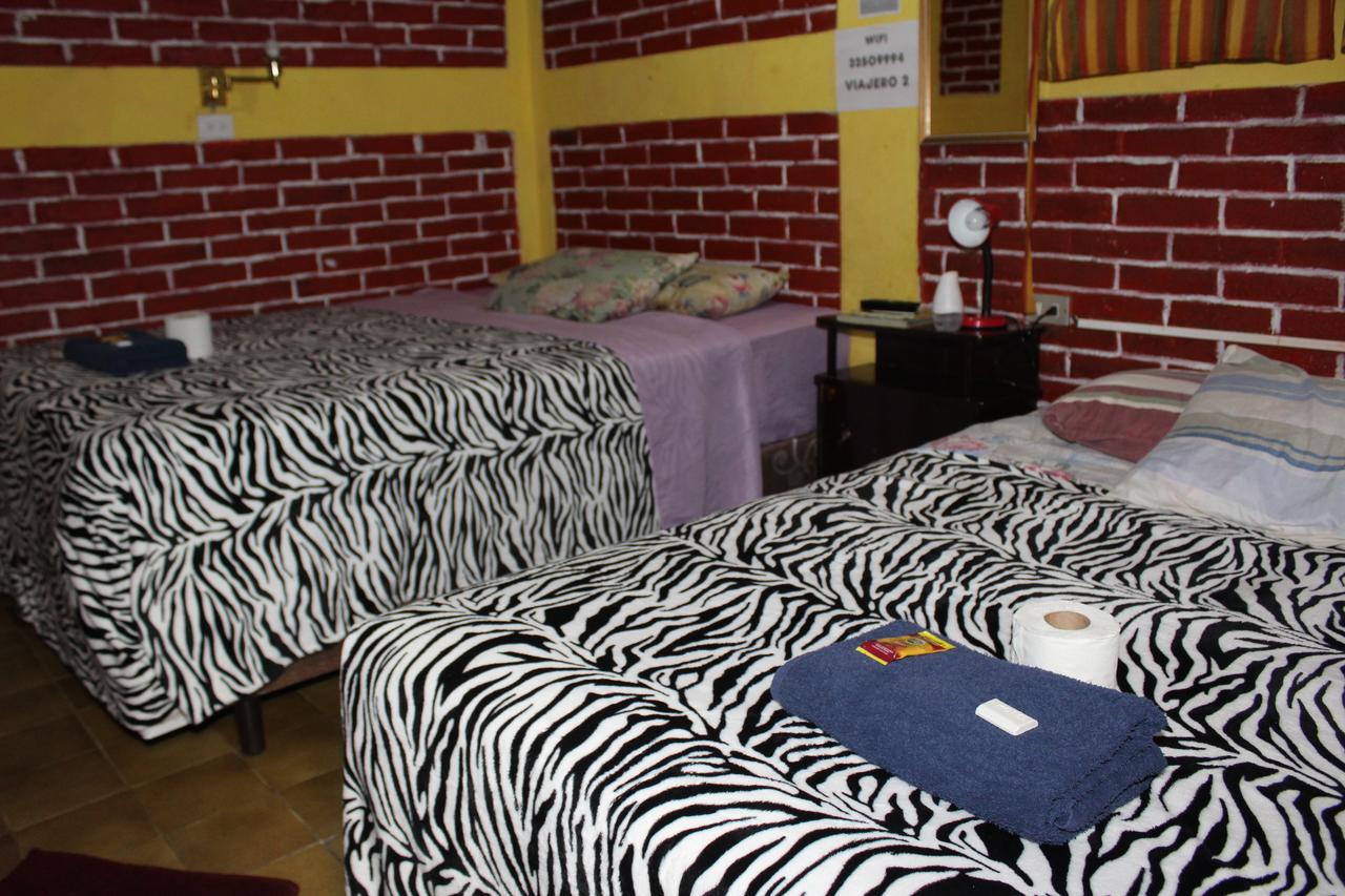 Hotel Casa Del Viajero Quetzaltenango Kültér fotó