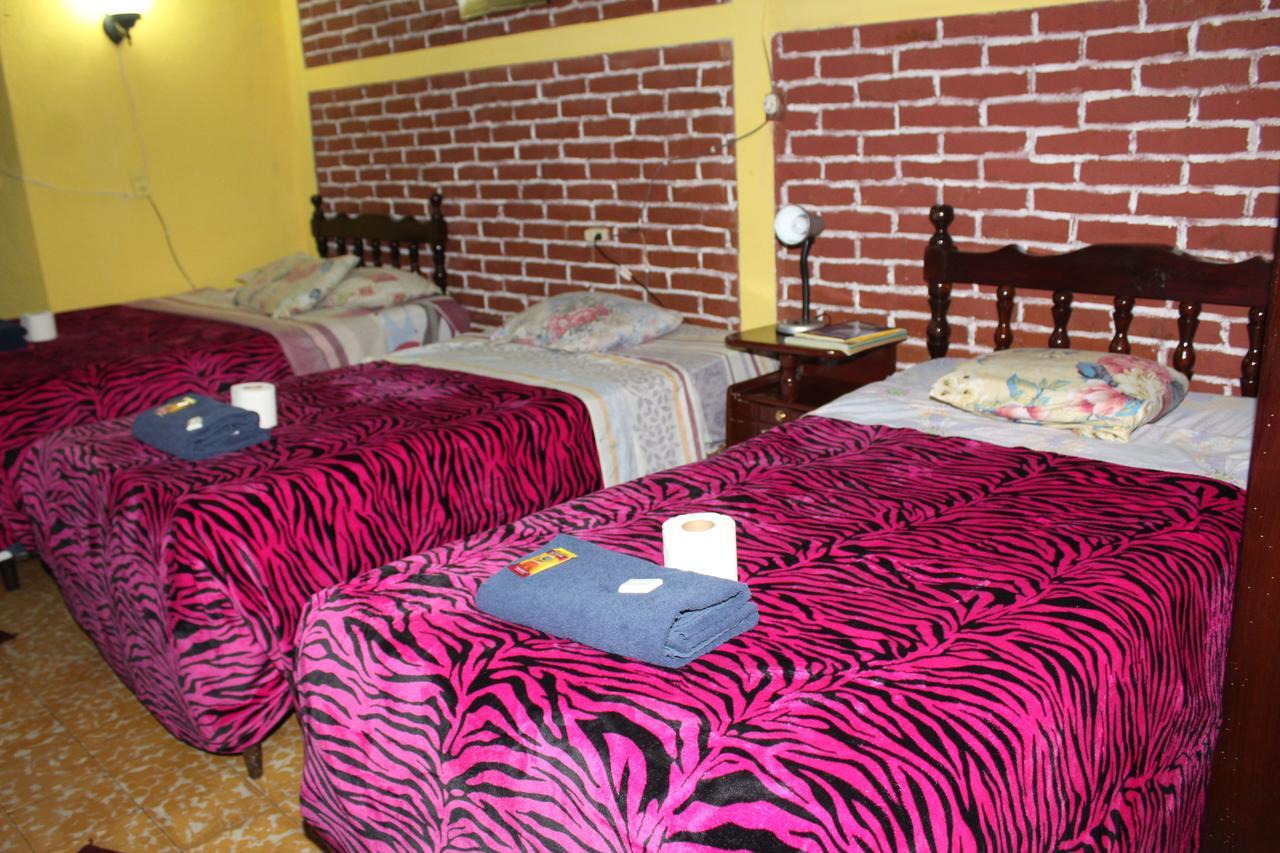 Hotel Casa Del Viajero Quetzaltenango Kültér fotó