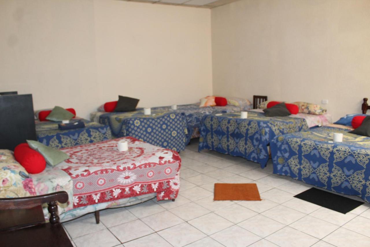 Hotel Casa Del Viajero Quetzaltenango Kültér fotó