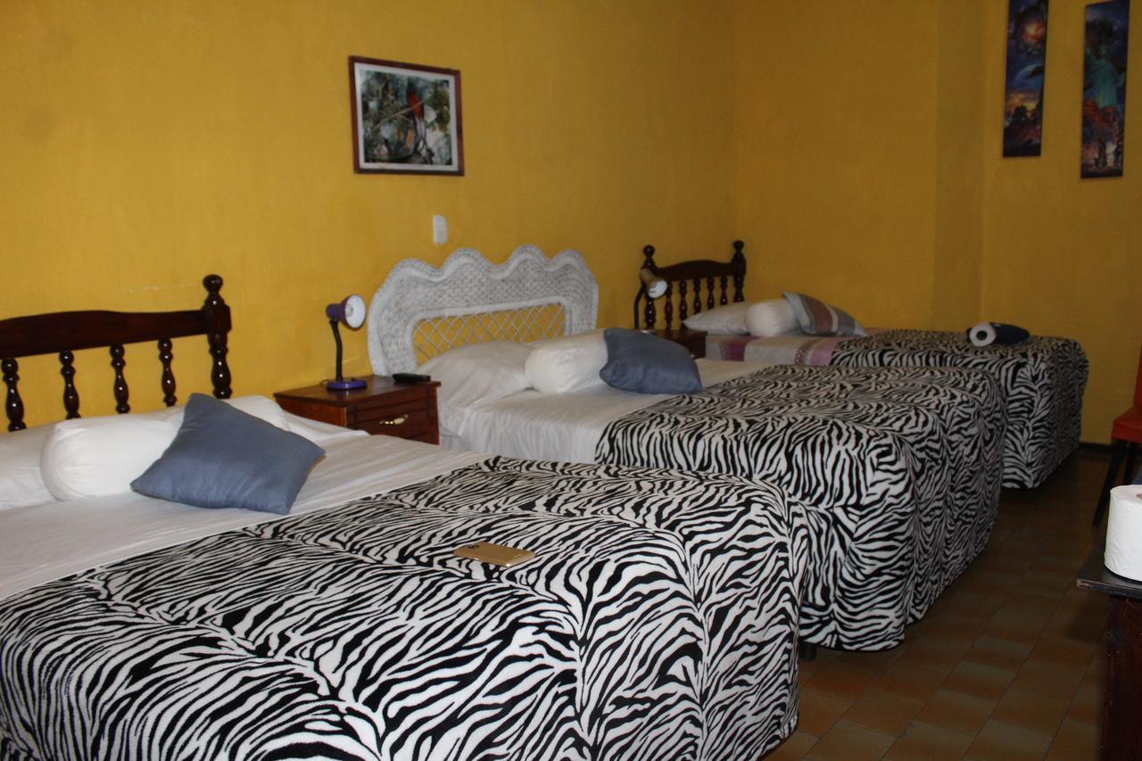 Hotel Casa Del Viajero Quetzaltenango Kültér fotó