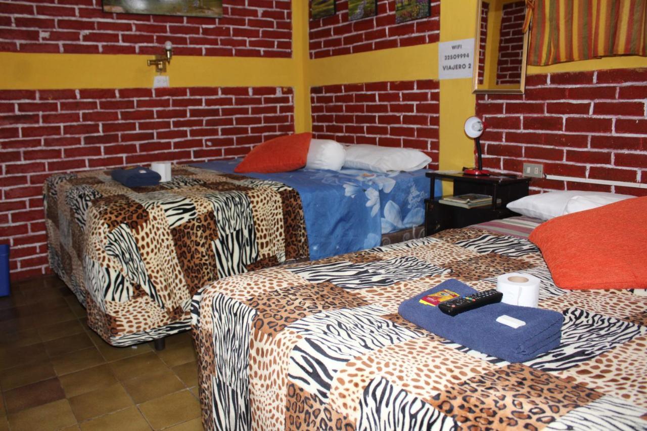 Hotel Casa Del Viajero Quetzaltenango Kültér fotó