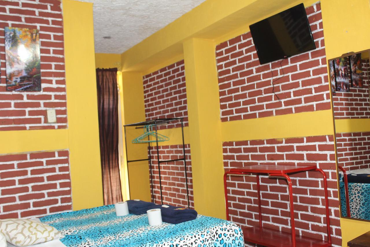 Hotel Casa Del Viajero Quetzaltenango Kültér fotó